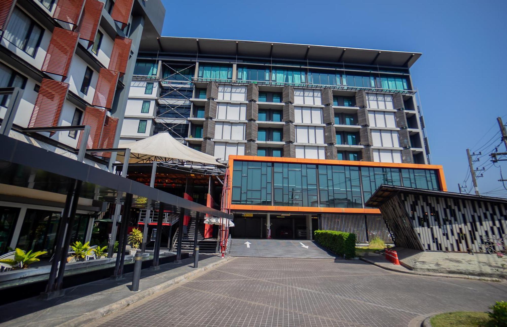 Ibis Styles Chiang Mai Hotel Luaran gambar